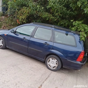 Ford Focus Benzină  - imagine 4
