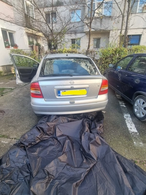 Opel astra din anul 1998 - imagine 2