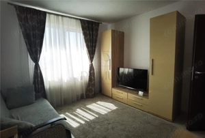 Apartament Spatios - Etaj Intermediar - Centrala Proprie - Loc de Parcare - Mobilat si Utilat - Giro - imagine 4