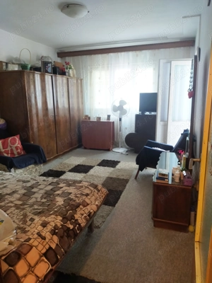 Proprietar Garsonieră Pantelimon-Ritmului, 10 min Metrou Iancului - imagine 3