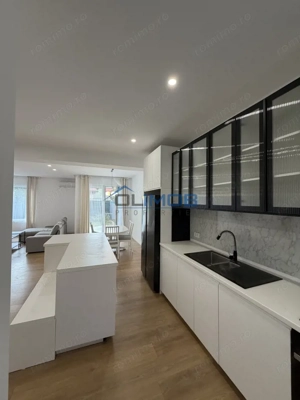 Vilă modernă cu 5 camere de închiriat în complex rezidential, Pipera  - imagine 2