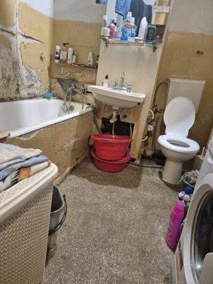 Obor vanzare ap 4 camere decomandat 3min metrou - imagine 4