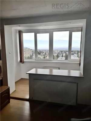 Apartament Renovat cu 2 Camere si Parcare in Astra - imagine 3