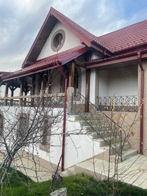 Vila situată în zona Bucium - Plopii fără Soț, 430 mp utili, 1000 mp. Teren - imagine 8