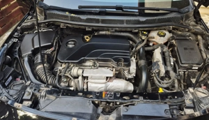 Opel Astra Tourer 1.4 Turbo Edition - imagine 8