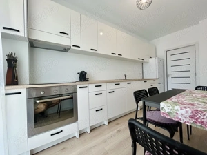 Apartament de inchiriat in Oradea, 2 camere, central.Parcare subterana. Proprietar.