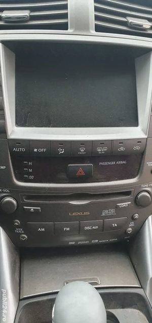 Lexus is 220d pentru piese - imagine 4