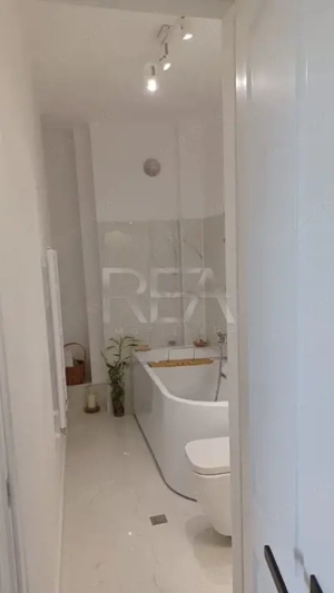 PENTHOUSE ULTRACENTRAL CU VEDERE PANORAMICĂ  - imagine 11