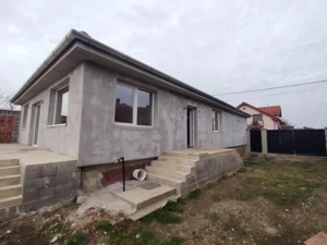 Casa de vanzare in Tarian