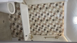 Garsonieră 30 mp, bloc istoric, vedere parc – Brezoianu Cişmigiu