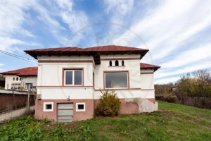 Casa la tara cu teren generos in zona Calinesti-Ciocanesti -Jud. Arges! - imagine 6