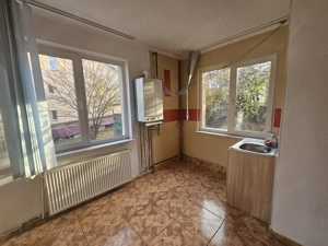 Casă spațioasă - Varianta Prundu Craiovei - imagine 6