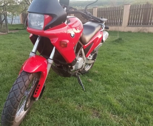 Vând motocicleta BMW F650 