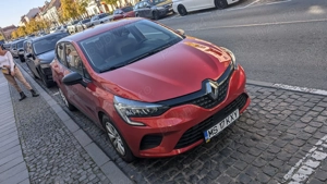 Vand Renault Clio Authentic din 2 km