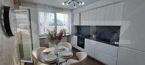 Apartament cu 3 camere, etaj 1/4, zona Sportului, cu parcare  - imagine 7