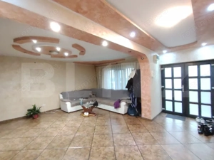 Vila Craiova P+1+M, 317 mp utili și curte de 980 mp