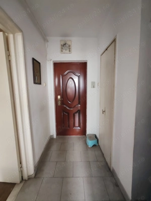 Apartament 2 camere Calea București, etaj intermediar, centrala propie - imagine 3