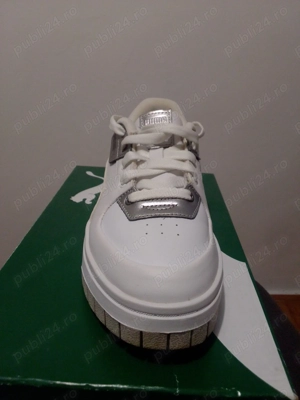 Vand adidași pt femei Nr 37 puma