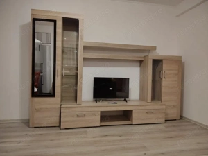 Eroii Revolutiei, doua minute metrou