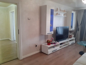 Vanz. Apart. 2 cam. cf.1 dec. et. 3 din 4, mobilat si utilat nou la cheie aproape de Hotel Triumf  - imagine 3