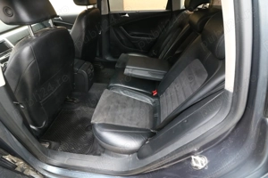 VW Passat B6 - 2009 - 2.0 TDI - 140 CP - Xenon - Sirocou - Camera marsarier - Scaune cu memorie - imagine 6