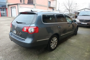 VW Passat B6 - 2009 - 2.0 TDI - 140 CP - Xenon - Sirocou - Camera marsarier - Scaune cu memorie - imagine 3