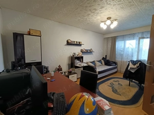 Apartament 3 camere - imagine 3