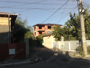 Imobil decomandat, 300 mp, d+p+2et+pod, ultracentral, mun. Buzău - imagine 2