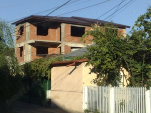 Imobil decomandat, 380 mp, d+p+2et+pod, ultracentral, mun. Buzău