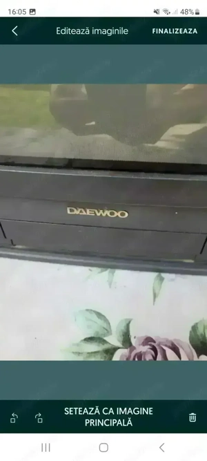 Vand TV color, marca DAEWOO, model vechi, fără telecomanda 
