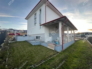 Casa individuala cu 5 camere si curte libera de 430 mp in Cisnadie - imagine 20