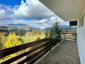 Pensiune de vanzare - ideala investitie, amplasare premium, 30-40 locuri cazare - imagine 1