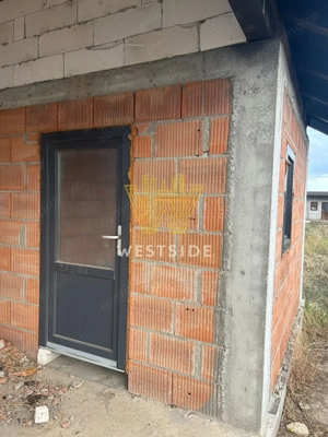 Vila de vanzare, in Carpinis - imagine 14