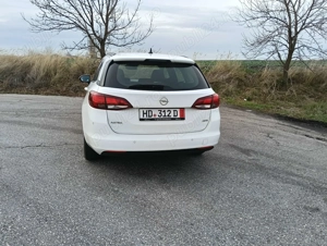 Opel Astra K  1.6 diesel 110 cp 2017, impecabila multe dotari adusa recant Germania - imagine 7