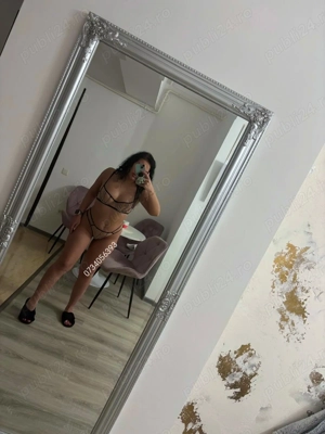 Party Girl, poze reale 100% 