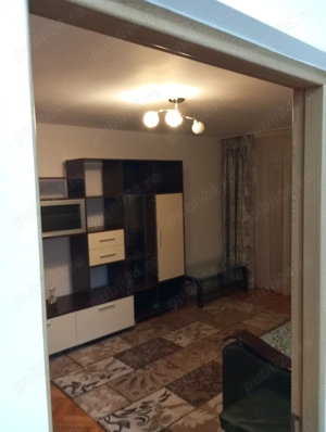 Închiriez apartament cu trei camere în Mănăștur 