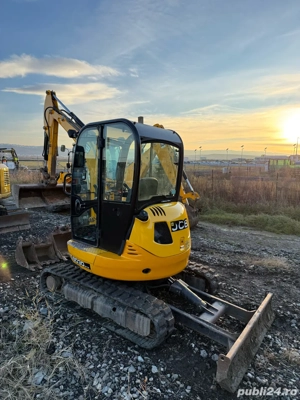 Miniexcavator JCB 8030 ZTS, AN 2012, greutste 3.3Tone - imagine 2