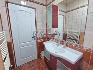 Locuinta moderna cu parcare subterana in Andrei Muresanu - imagine 19