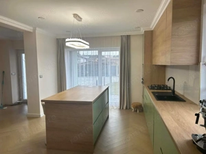 Casa individuala 195mp+2000mp teren, zona Volovat, Radauti - imagine 5