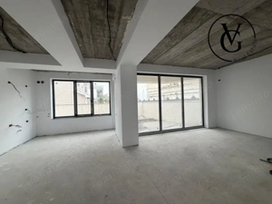 Vila noua  | vedere la lac | Constanța, Palazu Mare  - imagine 7