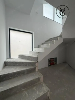 Vila noua  | vedere la lac | Constanța, Palazu Mare  - imagine 10