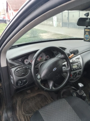 Vînd Ford focus - imagine 4