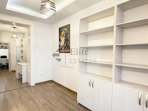 Birou Republicii pietonala de vanzare in Oradea