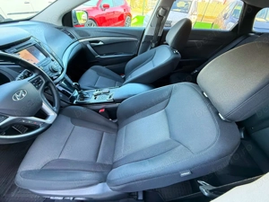 Hyundai i40 i40cw 1.7 CRDi Automatik Style - imagine 16