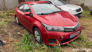 Vand Toyota Corolla 2015   1.3 Benzina (Motor Defect)   4200  Euro - imagine 5