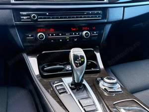 BMW Seria 5 520d Touring Aut. - imagine 12