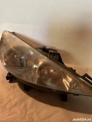 Far dreapta, cod 9680131280, Peugeot 207