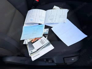 BMW Seria 5 520d Touring Aut. - imagine 13