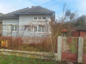 Casă de vânzare  - imagine 2