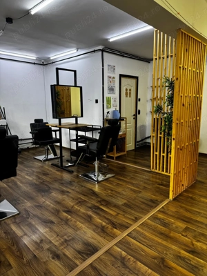 Închiriez posturi în salon modern   3 frizerie + 1 coafură - imagine 3